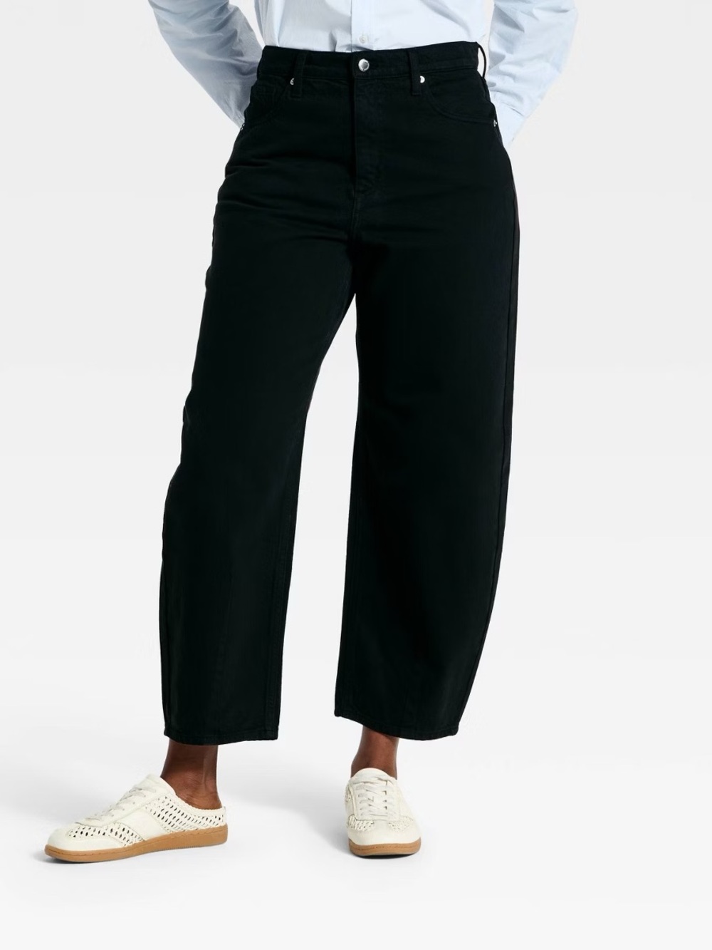 Universal Thread High-Rise Easy Barrel Ankle Jeans